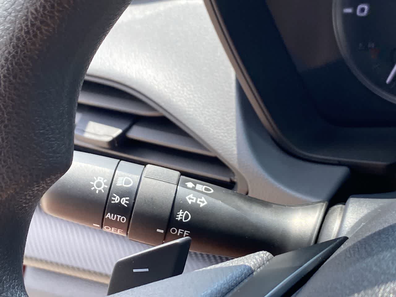 2025 Subaru Crosstrek Premium 26