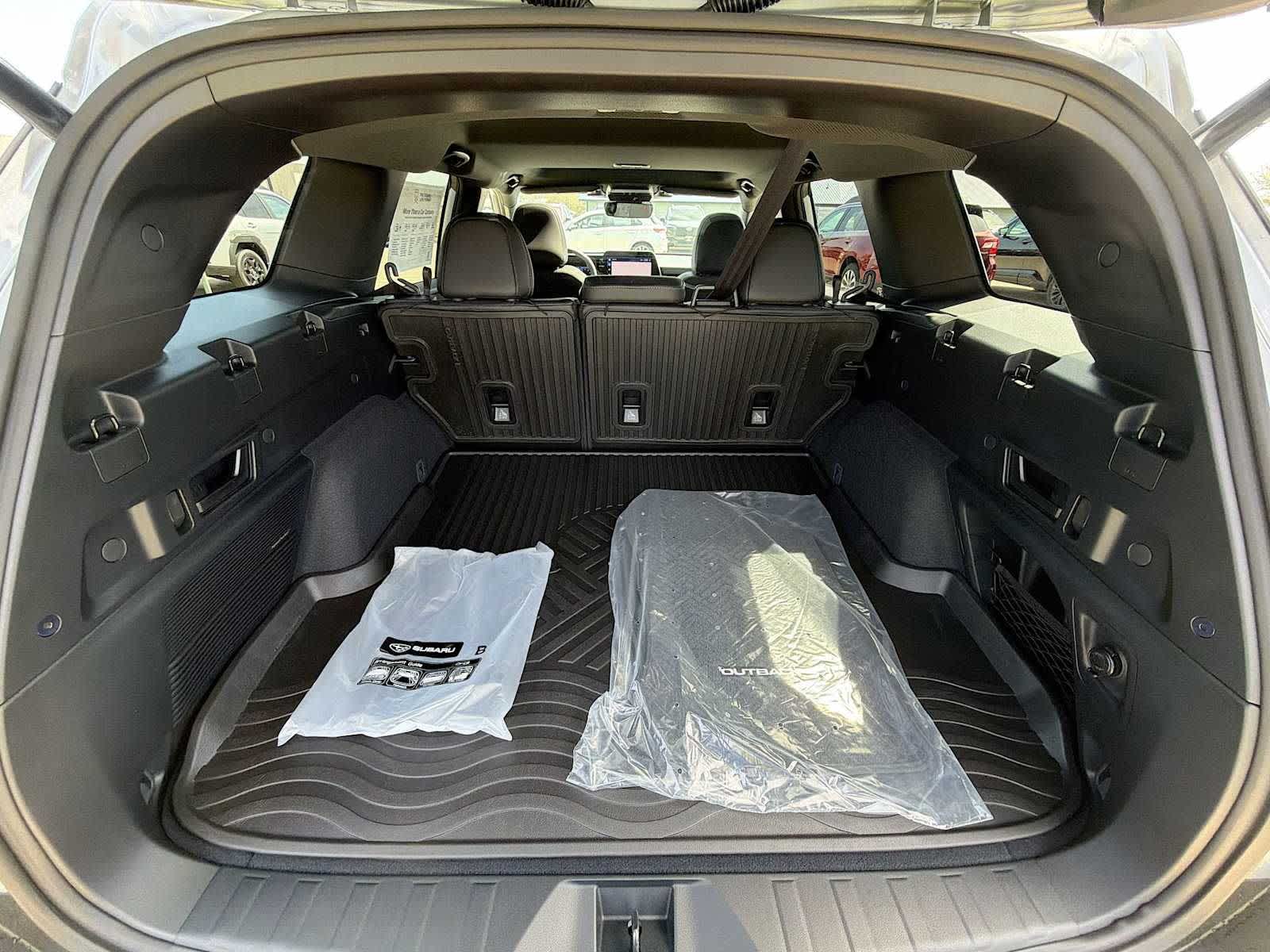 2026 Subaru Outback Limited - Photo 30