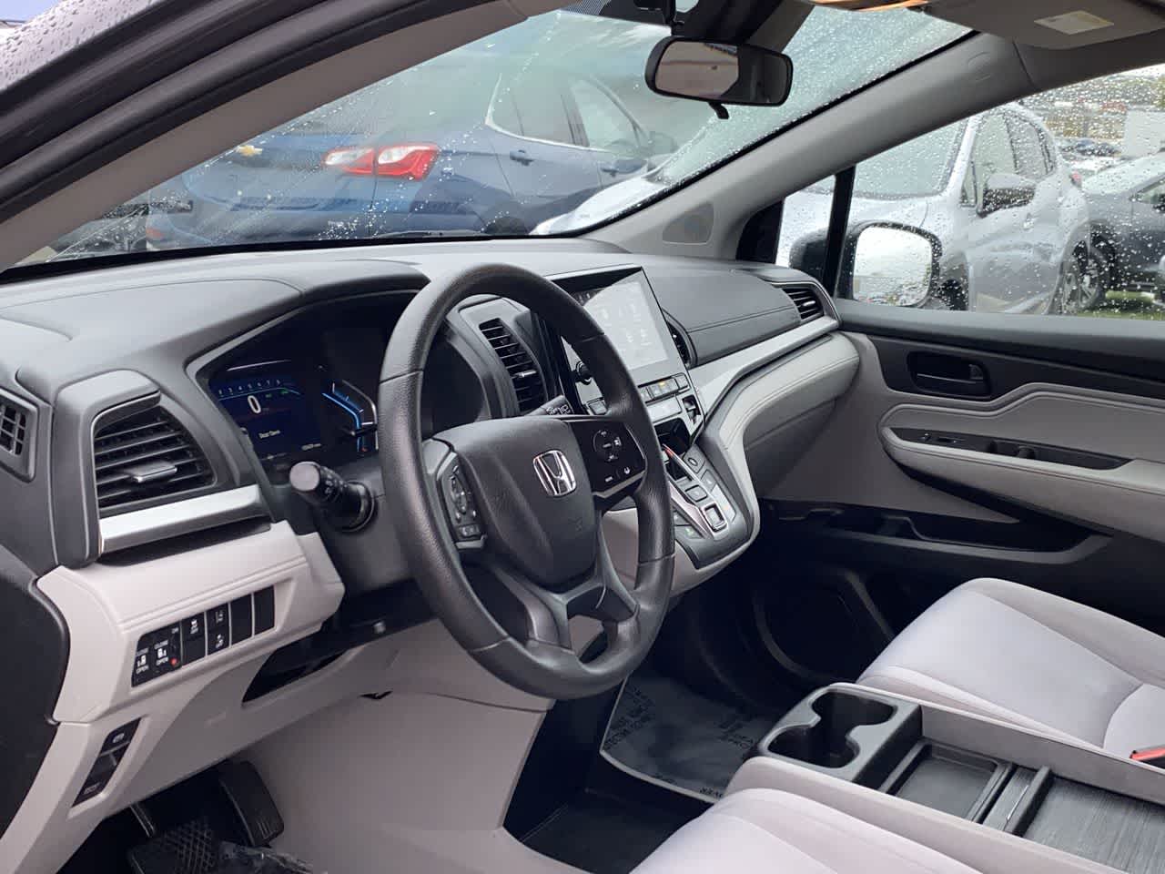 2019 Honda Odyssey EX photo 2
