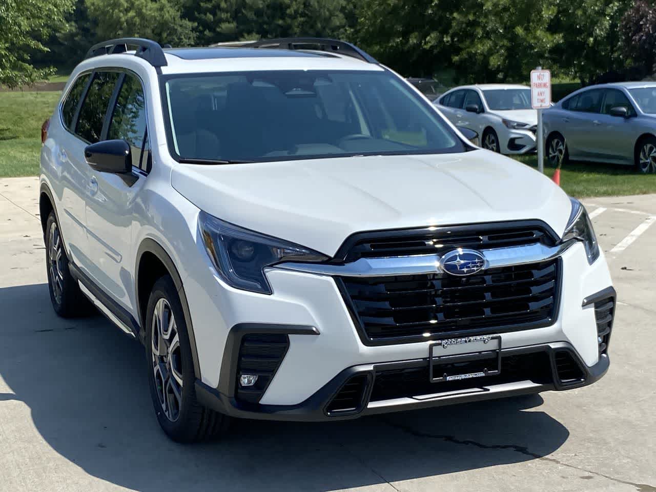 2025 Subaru Ascent Limited 8