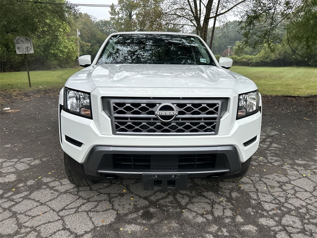 Used 2022 Nissan Frontier SV Truck Crew Cab