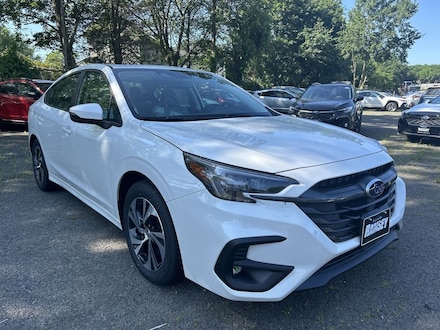 2025 Subaru Legacy Premium Sedan