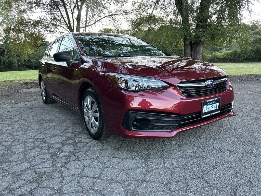 2023 Subaru Impreza Base photo 2