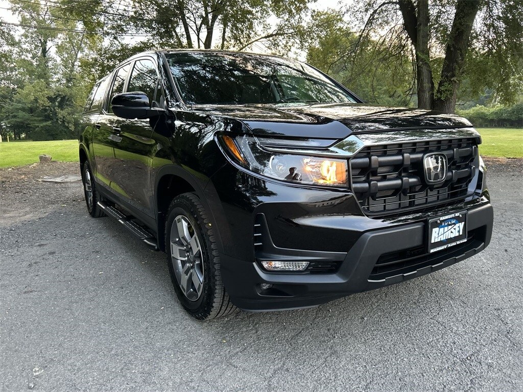 Used 2024 Honda Ridgeline RTL with VIN 5FPYK3F55RB004035 for sale in Ramsey, NJ