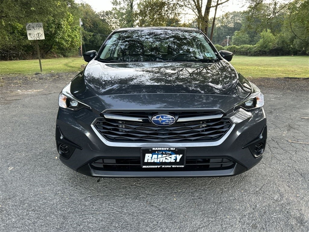2025 Subaru Impreza Base photo 2