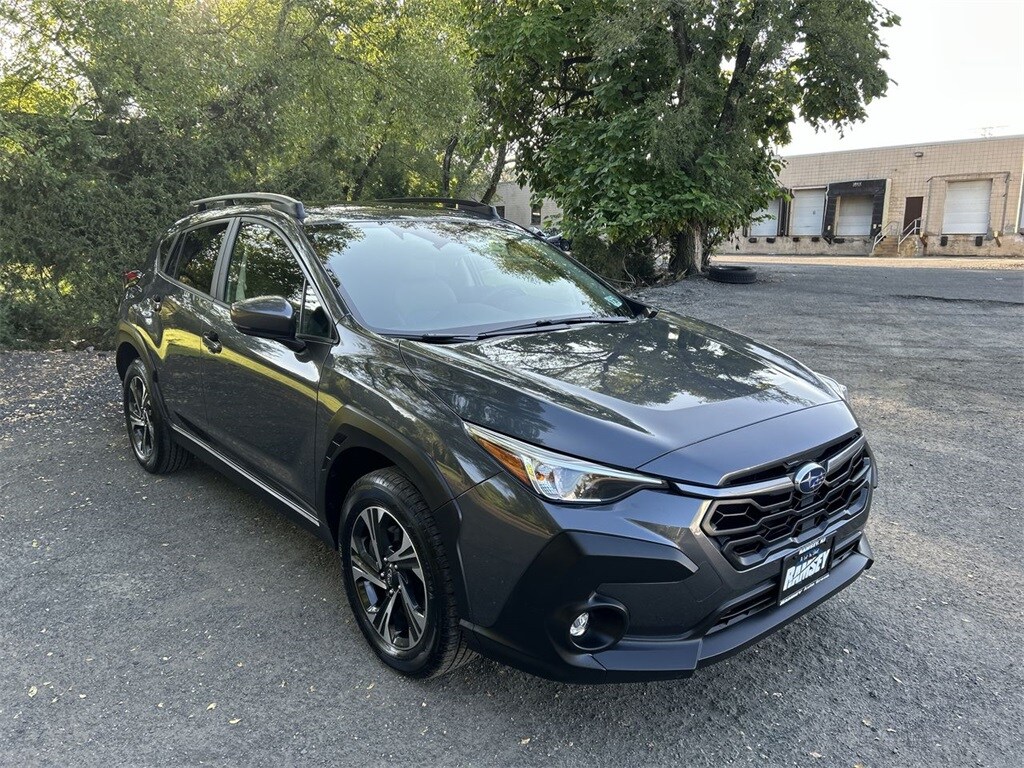 2024 Subaru Crosstrek Premium photo 2