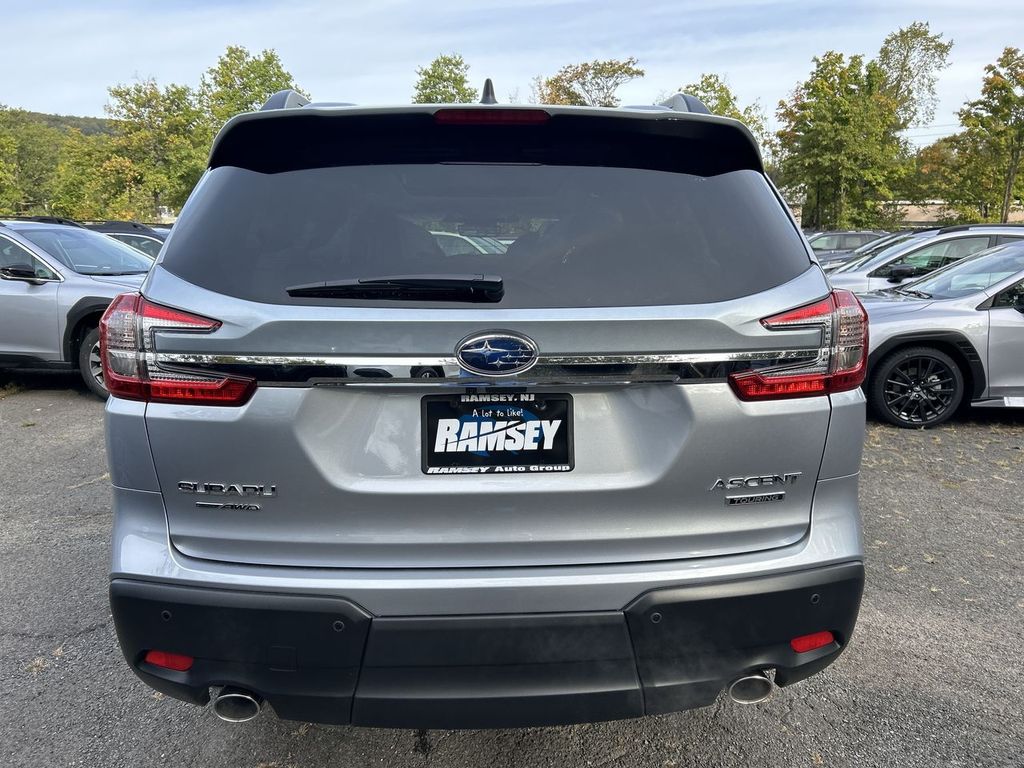 2025 Subaru Ascent Touring - Photo 17