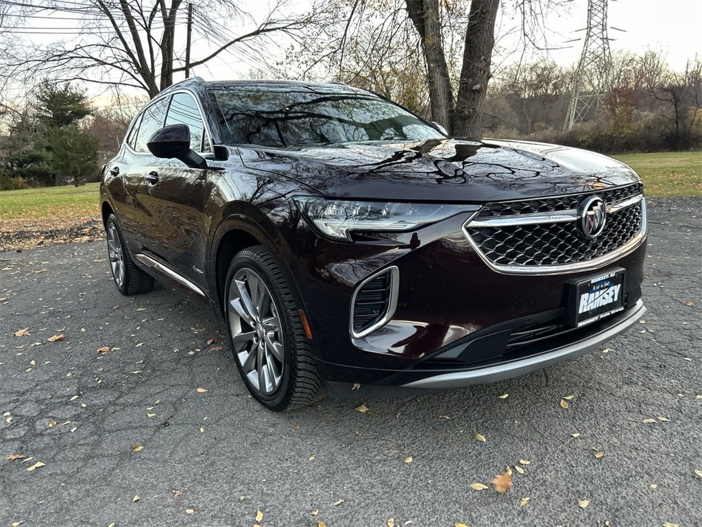 2021 Buick Envision Avenir photo 3