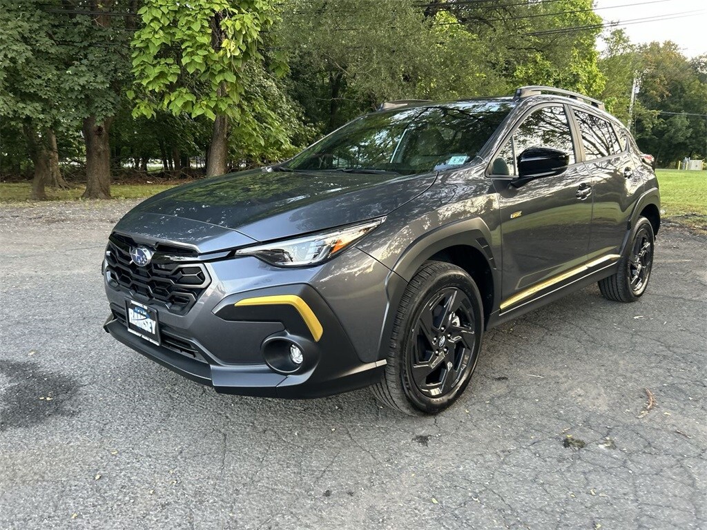 2025 Subaru Crosstrek Sport photo 3