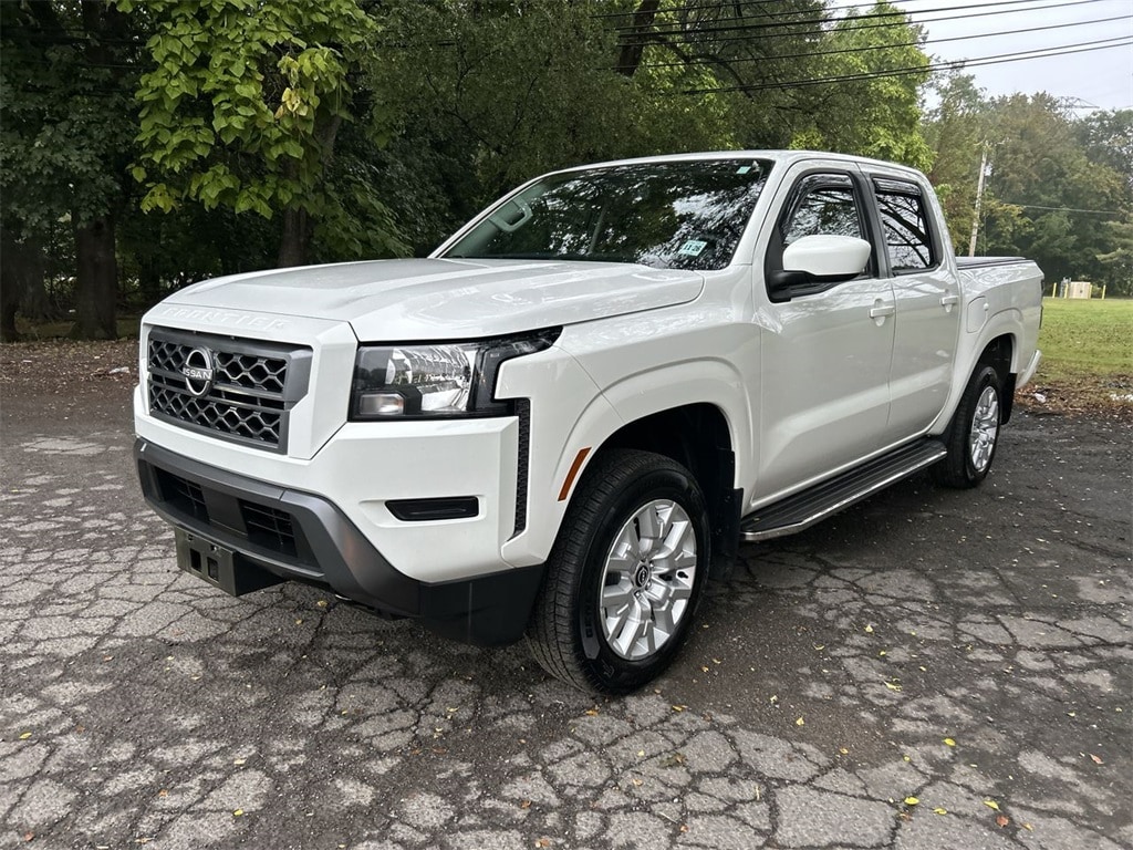Used 2022 Nissan Frontier SV Truck Crew Cab