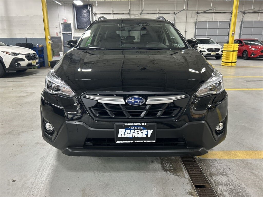 2022 Subaru Crosstrek Limited photo 3