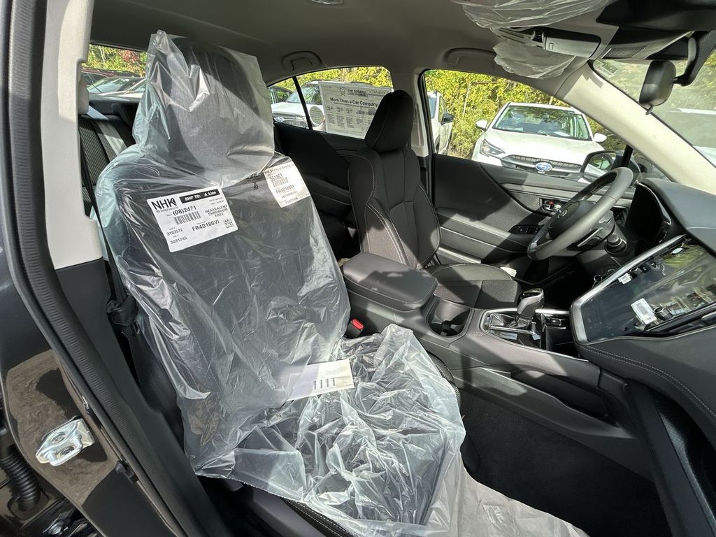 2025 Subaru Legacy Premium - Photo 14