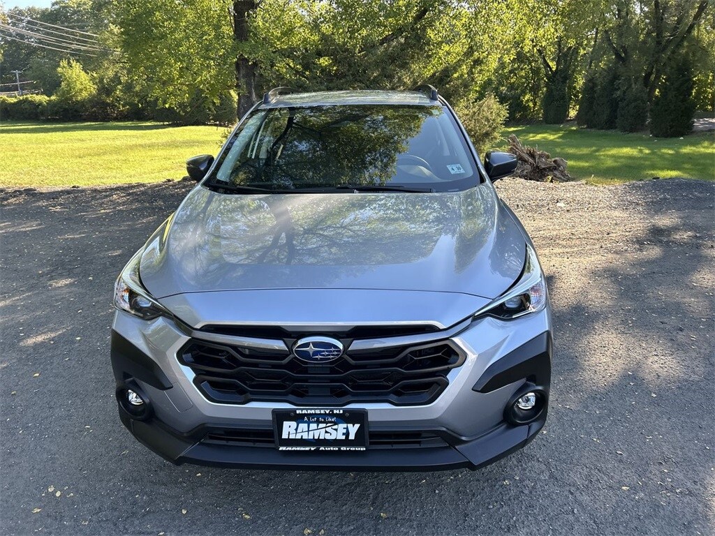 2025 Subaru Crosstrek Premium photo 3