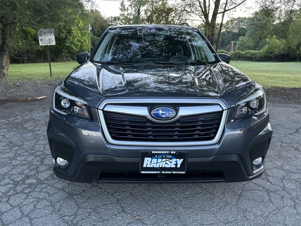 2021 Subaru Forester Premium photo 2