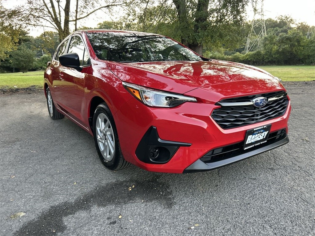 2025 Subaru Impreza Base photo 2