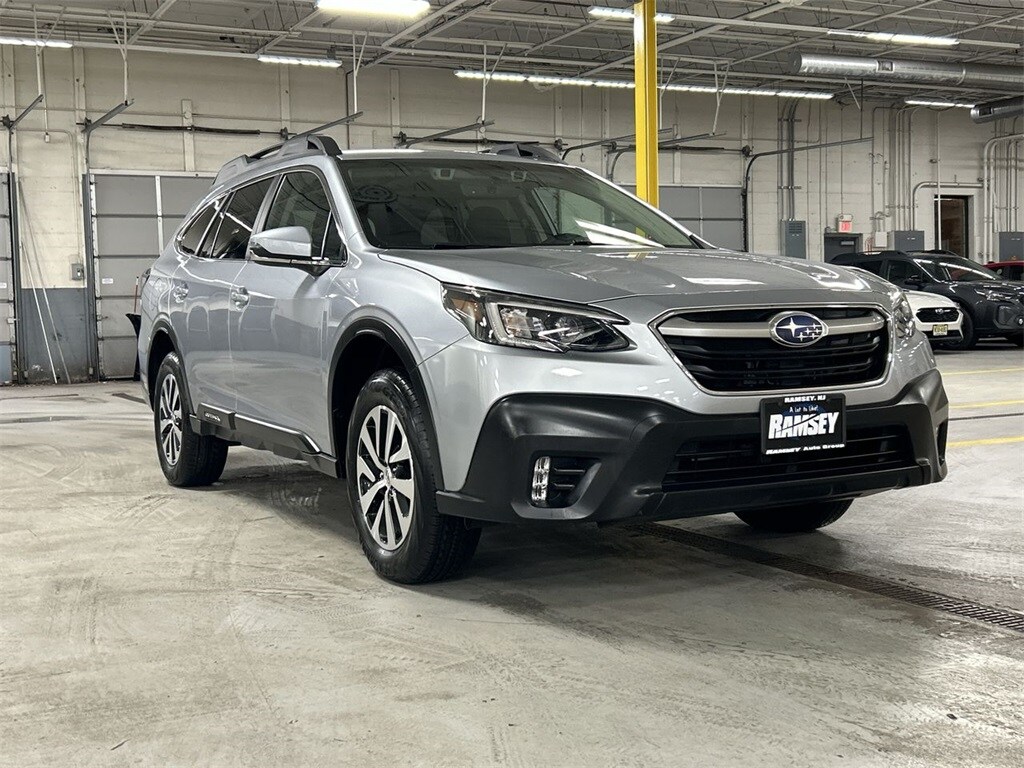 Certified 2022 Subaru Outback Premium SUV