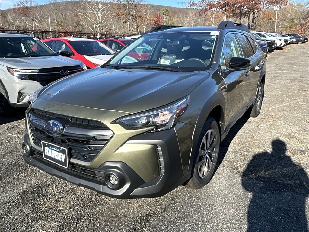 New 2025 Subaru Outback Premium SUV