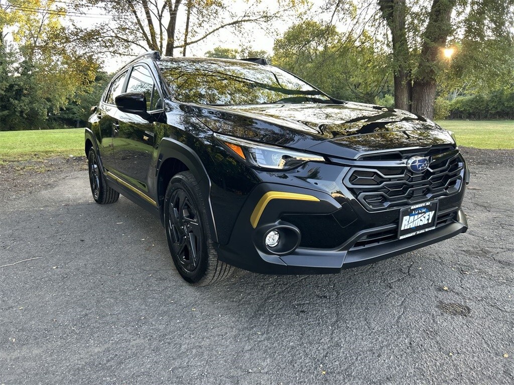 2025 Subaru Crosstrek Sport photo 2