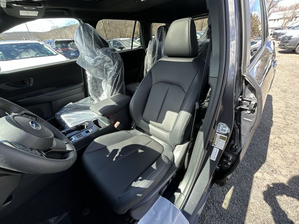 2026 Subaru Outback Premium - Photo 11