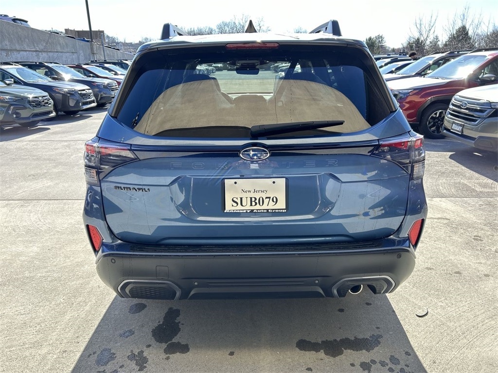 New 2025 Subaru Forester Limited SUV