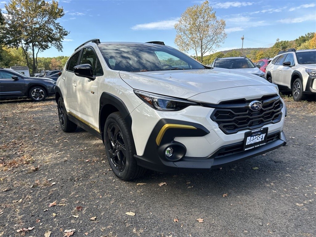 2025 Subaru Crosstrek Sport photo 2