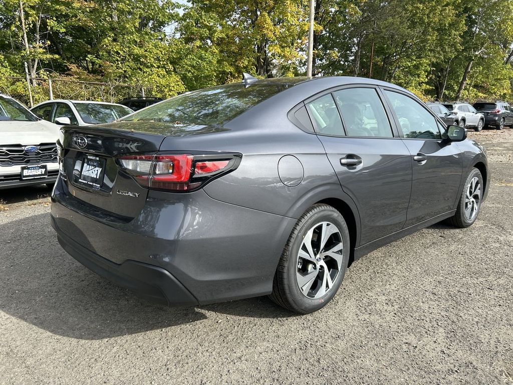 2025 Subaru Legacy Premium - Photo 8