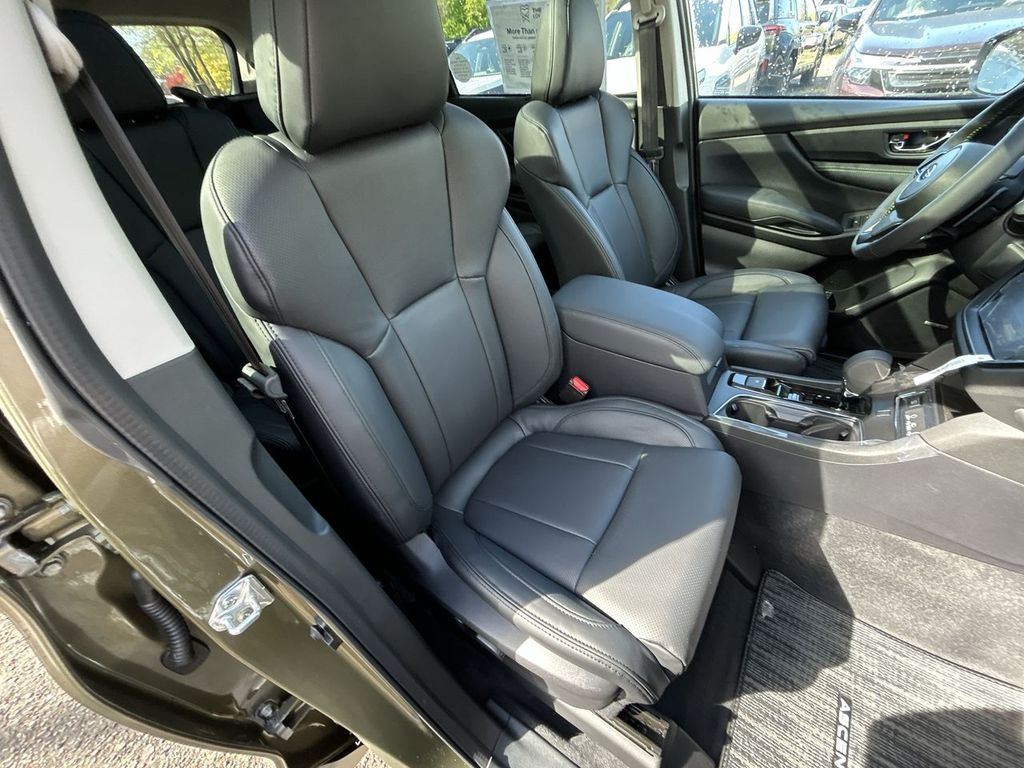 2026 Subaru Ascent Onyx Edition-Touring - Photo 16