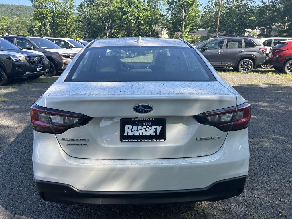 2025 Subaru Legacy Premium - Photo 7