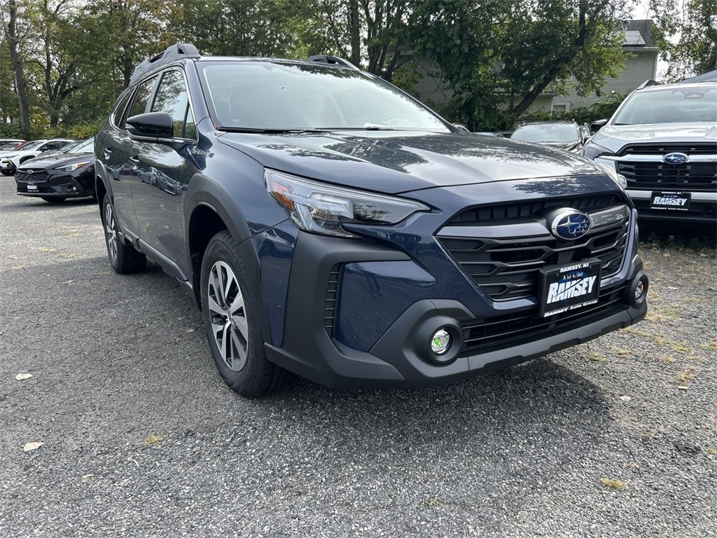 New 2025 Subaru Outback Premium SUV