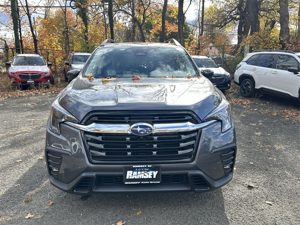 New 2025 Subaru Ascent Limited 7-Passenger SUV