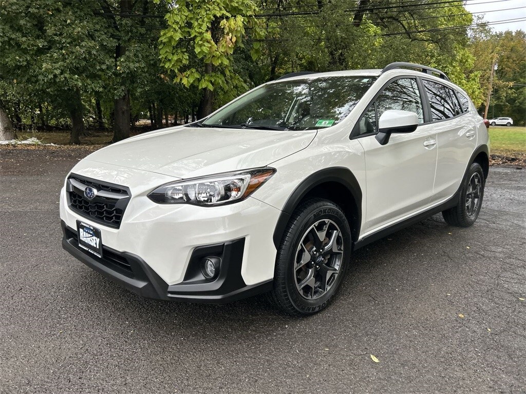 2019 Subaru Crosstrek 2.0i Premium photo 3