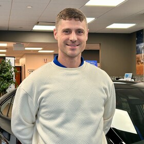 Staff member Robert Hutcherson from ID_6b06efbfaa39