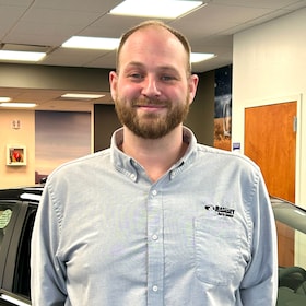 Staff member Sean Abbott from ID_6b06efbfaa39