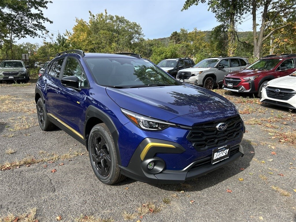 2025 Subaru Crosstrek Sport photo 2