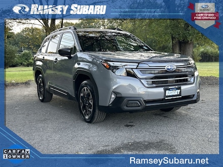 2025 Subaru Forester Premium SUV