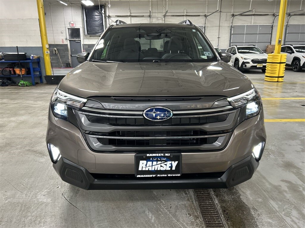 Used 2025 Subaru Forester Premium Hybrid SUV