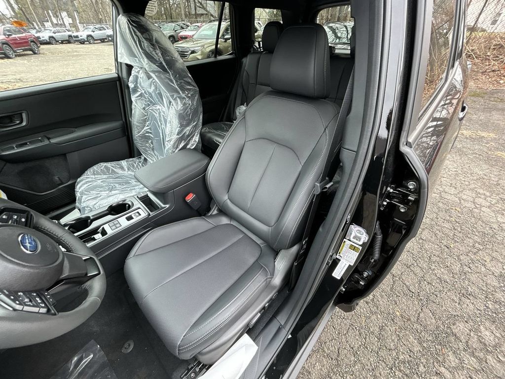2026 Subaru Outback Limited - Photo 11