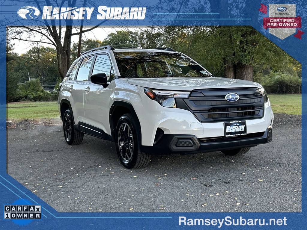 2025 Subaru Forester Base's photo