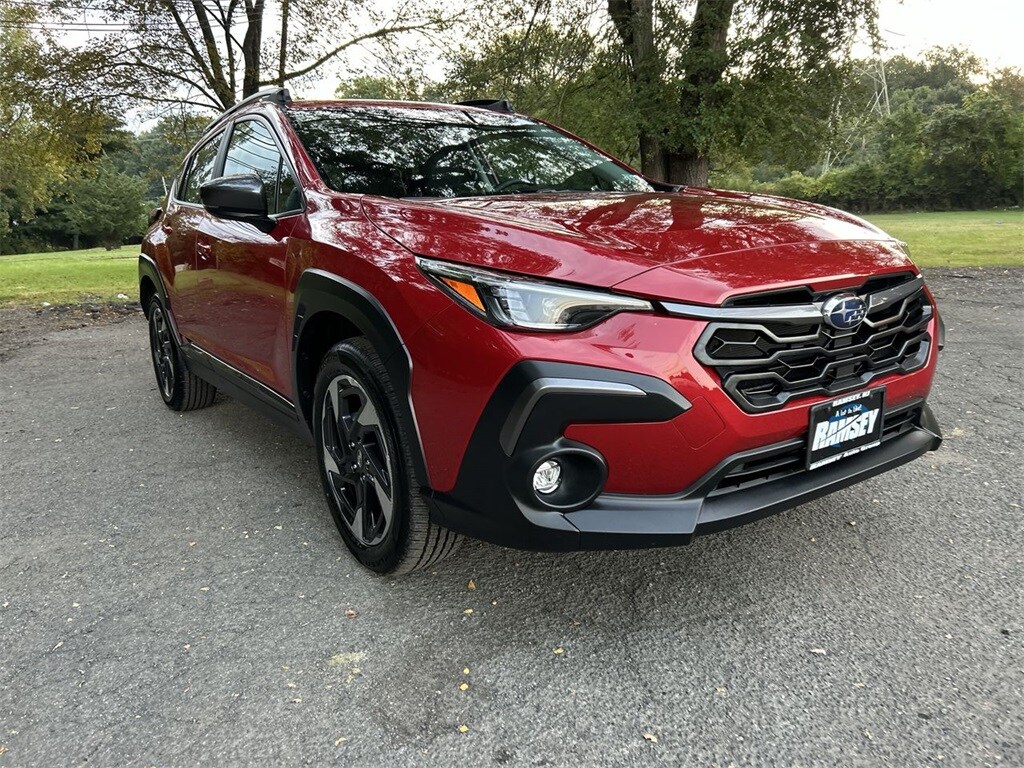 2025 Subaru Crosstrek Limited photo 2