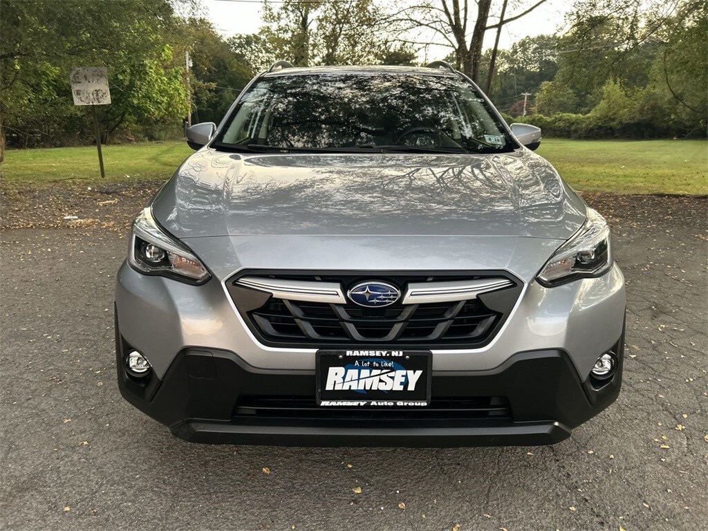 2023 Subaru Crosstrek Limited photo 2