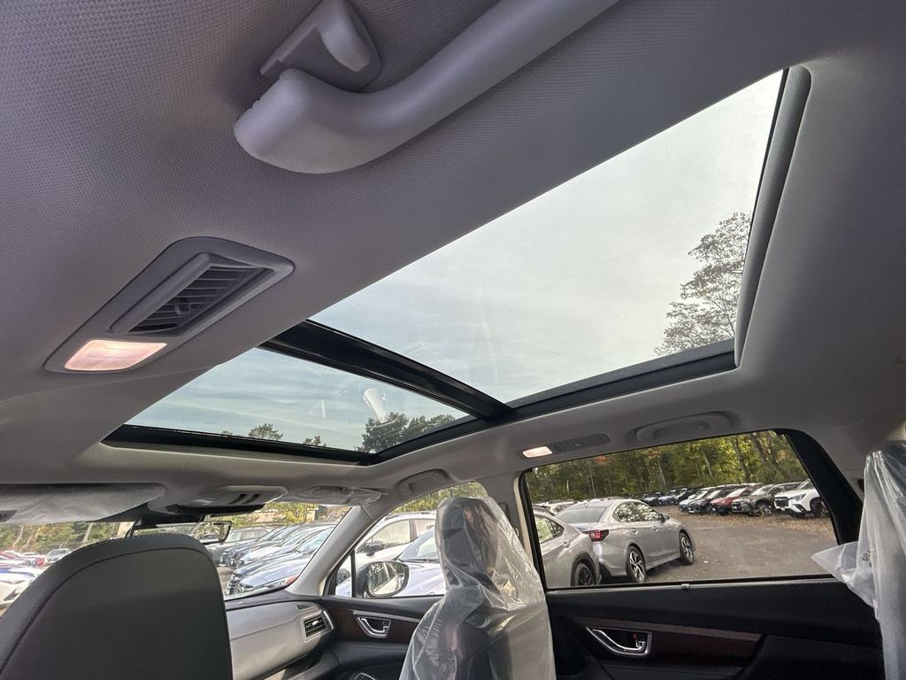 2025 Subaru Ascent Touring - Photo 15