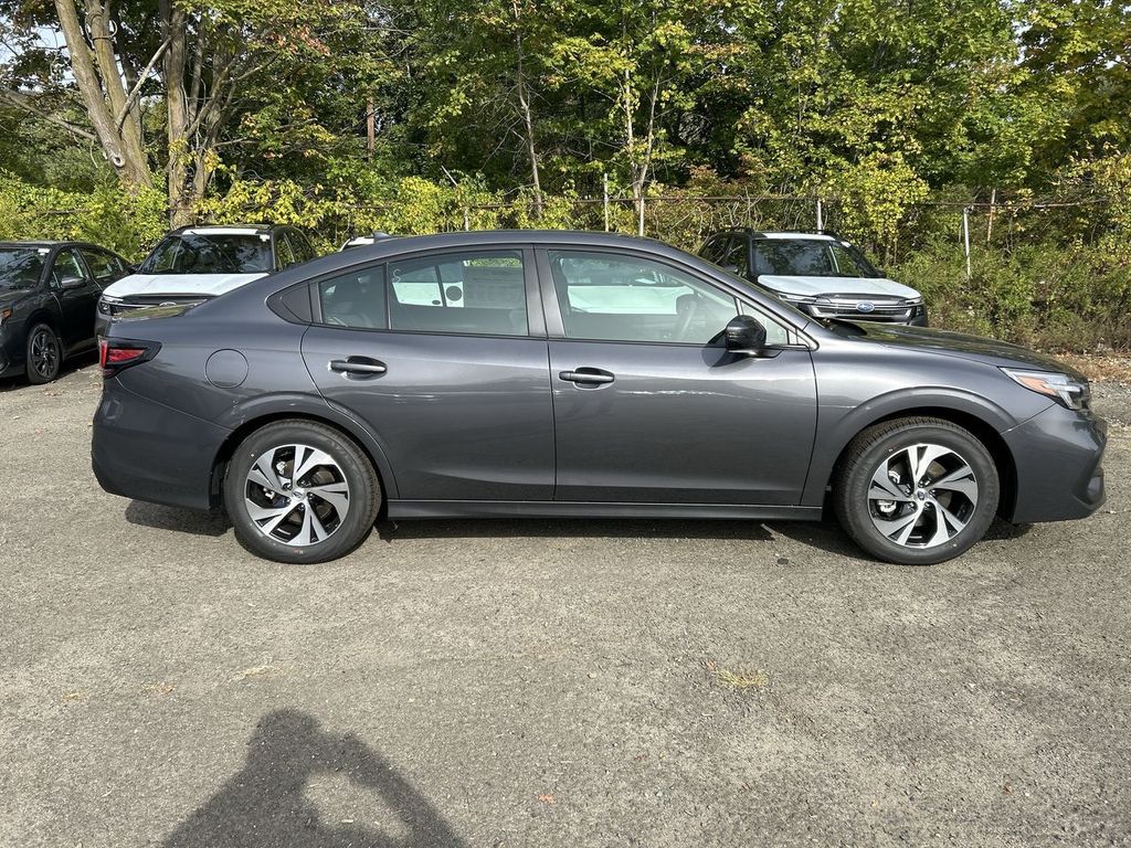 2025 Subaru Legacy Premium - Photo 9