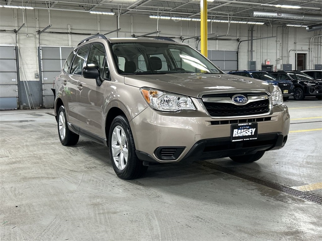 2015 Subaru Forester i