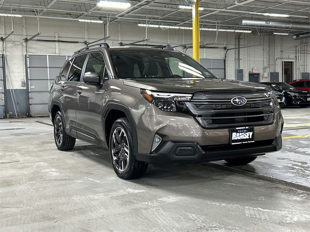Used 2025 Subaru Forester Premium Hybrid SUV