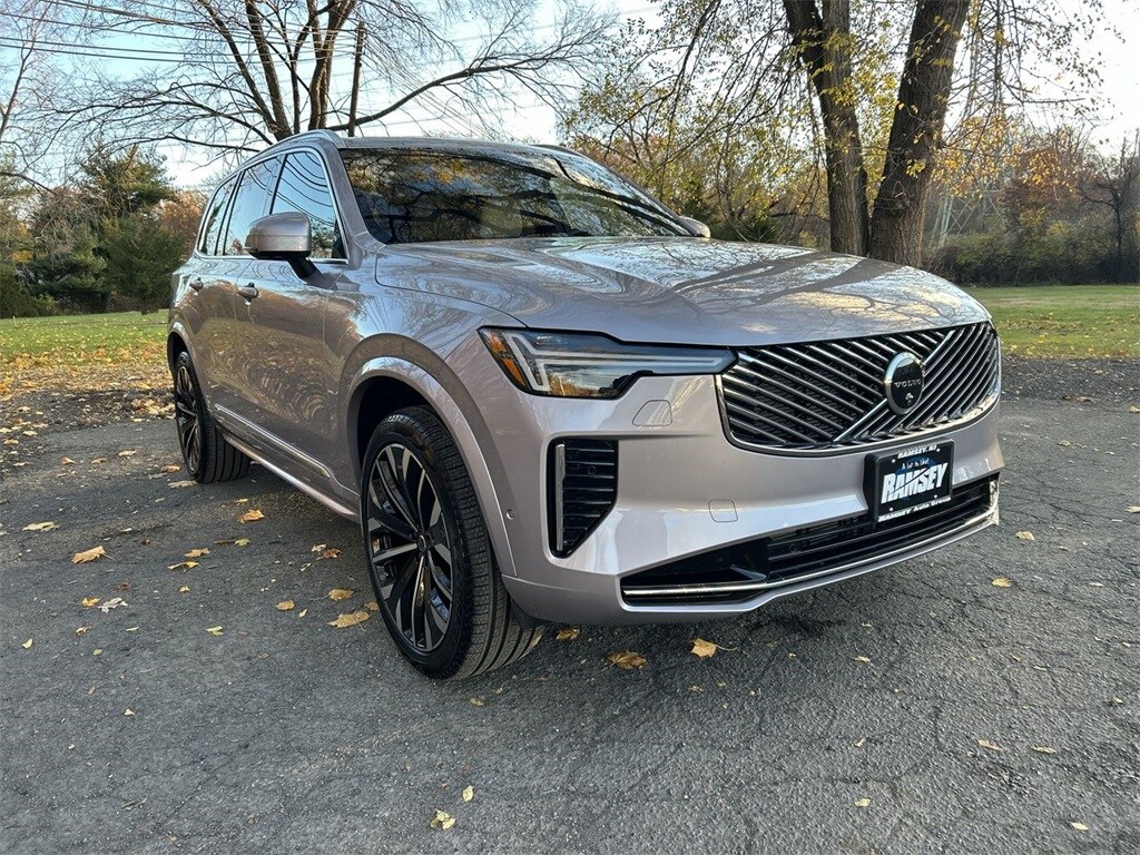 New 2026 Volvo XC90 B6 Plus 7-Seater SUV