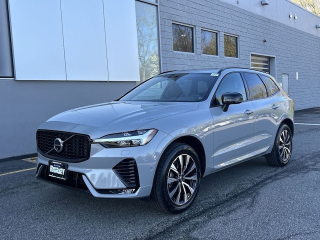 2024 Volvo XC60 B5 Plus Dark SUV