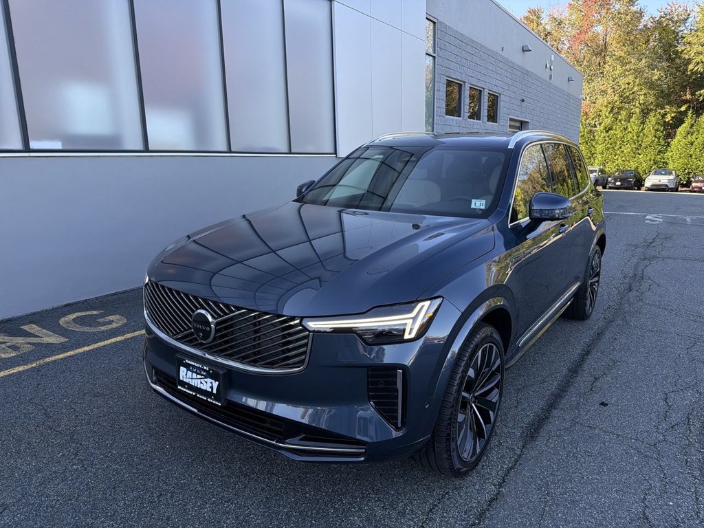 New 2026 Volvo XC90 B6 Plus 7-Seater SUV