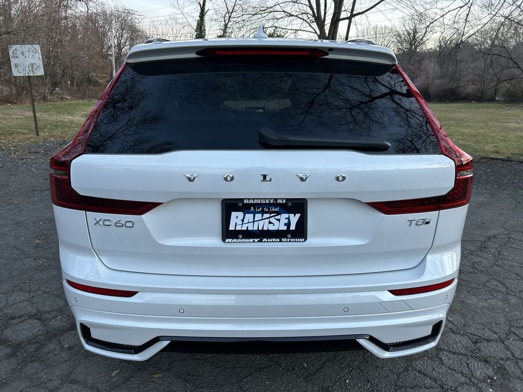 2026 Volvo XC60 Ultra - Photo 26