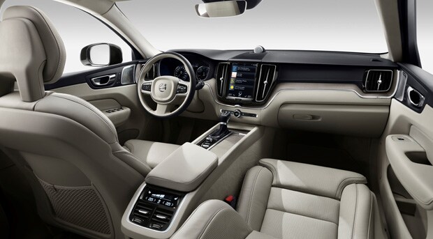 2018 Volvo XC60 New York City