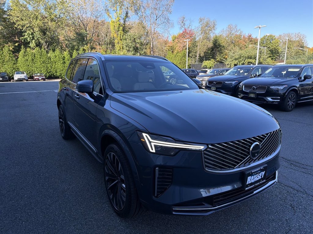 New 2026 Volvo XC90 B6 Plus 7-Seater SUV